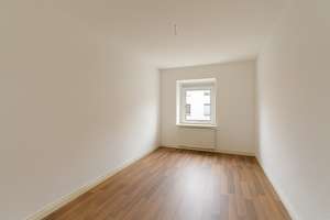 Bi-Mitte (Ost) | Stilvolle 2‑ZKB‑Altbauwohnung – Oststraße 32, 33604 Mitte, Bielefeld – Vorschaubild 3