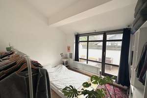 2-Zimmer-Dachgeschosswohnung mit Dachterrasse in München-Solln – Die vollständige Adresse der Immobilie erhältst du vom Anbieter., 81479 Solln, München – Vorschaubild 2