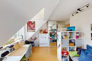 Design-Maisonette (Alleinige Etage) | KfW-A+, Galerie, Kamin | nahe S-Bahn Untermenzing – Manzostr. 15, 80997 Allach, München – Vorschaubild 11