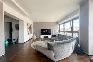 E-ESTATE! KÖLN Rheinauhafen I Kranhaus I Exklusiv I Einbauküche I Balkon I Blick zum Yachthafen – Die vollständige Adresse der Immobilie erhältst du vom Anbieter., 50678 Altstadt/Süd, Köln – Vorschaubild 4