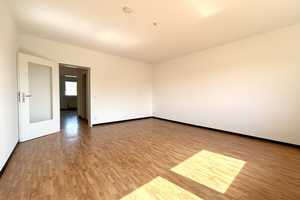 Helle 3-Zimmer-Wohnung mit Balkon in Bochum-Wattenscheid – bequem mit dem Aufzug erreichbar – Wikingerstraße 10, 44867 Bochum – Vorschaubild 3