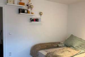 Wohnen auf Zeit! schöne möblierte Wohnung im Herzen der Carlstadt Düsseldorf zu vermieten! – Die vollständige Adresse der Immobilie erhältst du vom Anbieter., 40213 Carlstadt, Düsseldorf – Vorschaubild 2