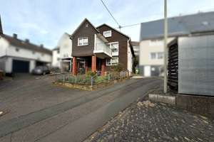 Einfamilienhaus im Ortskern von Burbach-Würgendorf – Die vollständige Adresse der Immobilie erhältst du vom Anbieter., 57299 Burbach – Vorschaubild 3