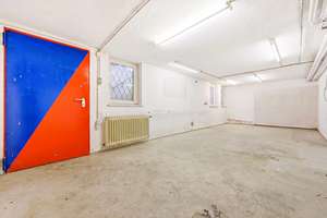 Familienhaus mit großem Entwicklungspotenzial, Hobbyraum & Studio im begehrten Österreicherviertel – Radstädterstraße 8, 80687 Am Westbad, München – Vorschaubild 23