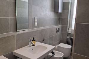 Von Privat - großzügige 4-Zimmer Altbauwohnung im 3. OG mit Balkon und Garten in Wiesbaden-Biebrich – Straße der Republik 27, 65203 Biebrich, Wiesbaden – Vorschaubild 16