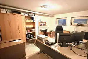 **Sonniger Garten - lichtdurchflutetes Haus - kein Sanierungsstau!!** – München (Kreis) – Vorschaubild 29