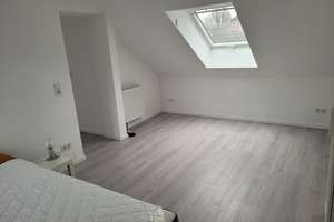 Helle 2-Zimmer-Wohnung: Ihr neues Zuhause in Köln-Zündorf – Clemensgasse 9, 51143 Zündorf, Köln – Vorschaubild 3