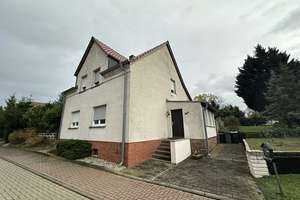 Ideal für die Familie – Einfamilienhaus in ruhiger Lage mit direkter Zufahrt und Garage – Die vollständige Adresse der Immobilie erhältst du vom Anbieter., 6420 Edlau – Vorschaubild 1