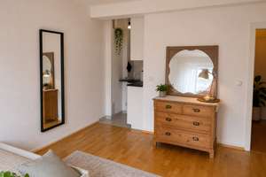 Vollmöblierte 1-Zimmer-Wohnung mit Balkon im Nordend – Günthersburgallee 13, 60316 Nordend-Ost, Frankfurt am Main – Vorschaubild 2