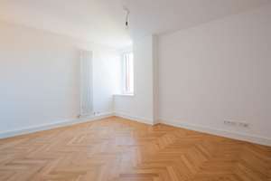 AIGNER - Erstbezug: Stilvolle 3,5-Zimmer-Dachgeschosswohnung in historischem Altbau – Die vollständige Adresse der Immobilie erhältst du vom Anbieter., 80796 Neuschwabing, München – Vorschaubild 7