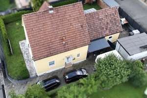 Einziehen, loslegen, kreativ werden – Platz für Hobby & mehr – Die vollständige Adresse der Immobilie erhältst du vom Anbieter., 96237 Ebersdorf bei Coburg – Vorschaubild 3