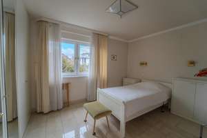 Großzügige 5–6-Zimmer-ETW in Top-Lage von Wiesbaden-Südost – Die vollständige Adresse der Immobilie erhältst du vom Anbieter., 65189 Südost, Wiesbaden – Vorschaubild 4