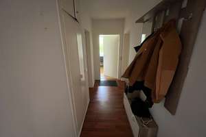 Frei ab 01.09.2026! 3-Zimmer-Wohnung im 3. OG mit Loggia in Eversten! NUR MIT WOHNBERECHTIGUNGSSCHEI – Nobelstr. 20, 26129 Bloherfelde, Oldenburg (Oldenburg) – Vorschaubild 2