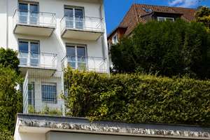 Vollmöbliertes Studioapartment mit Terrasse und Aussicht über Stuttgart – Spemannstraße 13, 70186 Gablenberg, Stuttgart – Vorschaubild 2