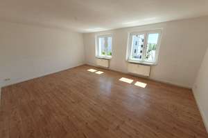 *Familiäre und zentrale Wohnung mit Balkon und Tageslichtbad* – Olvenstedter Straße 32, 39108 Stadtfeld Ost, Magdeburg – Vorschaubild 4