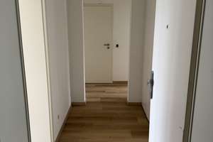 Frisch saniert in Essen-Kray: Moderne 3-Zi.-Wohnung mit Loggia & Blick ins Grüne! – Eißlingerhang 2, 45307 Leithe, Essen – Vorschaubild 4