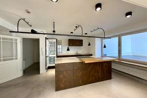Luxuriös und exklusiv wohnen im Herzen der Altstadt - Designerküche + Sonnenterrasse mit Blick ins G – Die vollständige Adresse der Immobilie erhältst du vom Anbieter., 54290 Mitte/Gartenfeld, Trier – Vorschaubild 3