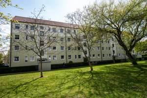 Erdgeschoss mit Balkon