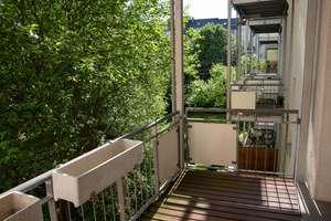 Komfortable Wohnung mit Balkon zum grünen Innenhof - neues Bad und neue Böden – Richardstraße 8, 9113 Schloßchemnitz, Chemnitz – Vorschaubild 18