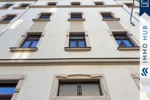 ++ Balkon, Parkett, Badezimmer mit Fenster! Charmante 4-Zimmer Wohnung in beliebter Lage ++