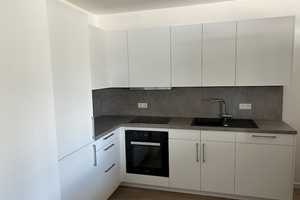 Traumhafte 2-Zimmer Penthouse-Wohnung in Heilbronn Hochgelegen mit Einbauküche – Manfred-Weinmann-Ring 10, 74078 Heilbronn – Vorschaubild 5