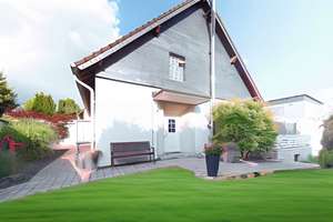 Familien(t)raum DHH mit Einliegerwohnung und Garagenensemble – Die vollständige Adresse der Immobilie erhältst du vom Anbieter., 42699 Ohligs/Aufderhöhe/Merscheid, Solingen – Vorschaubild 1