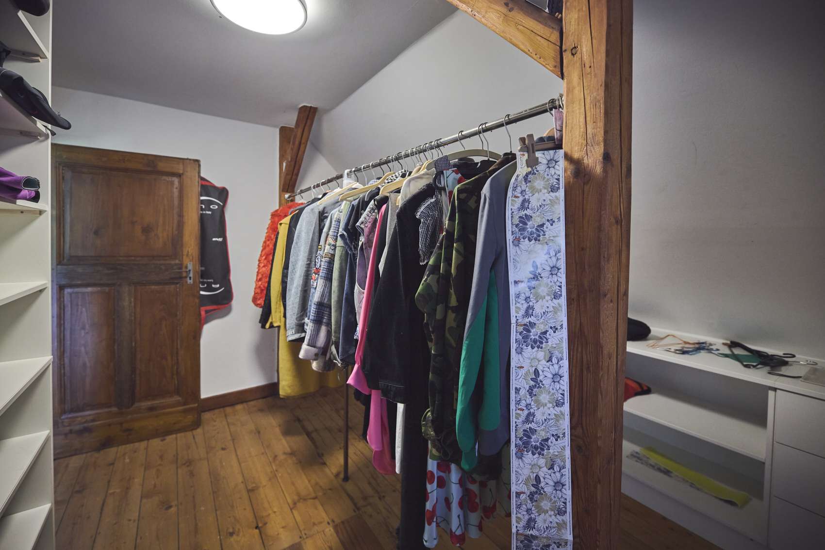 Immobilie in Hundsdorf - Exklusives Anwesen mit parkähnlichem Garten in Randlage 
von Hundsdorf bei Koblenz - Bild 2