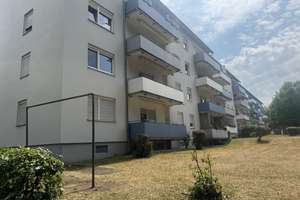 Stilvolle 4 Zimmer-Eigentumswohnung mit Balkon in ruhiger Wohnlage von Biberach an der Riss – Widdersteinstraße 31, 88400 Biberach an der Riß – Vorschaubild 3
