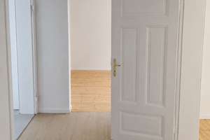 kernsanierte 3,5-Zimmer-Altbau am Rande der Innenstadt – Schinkelstraße 5, 99089 Andreasvorstadt, Erfurt – Vorschaubild 2