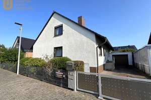 Geräumiges EFH mit Wohnung im ausgebauten Dachgeschoss und großem Garten in Jügesheim – Die vollständige Adresse der Immobilie erhältst du vom Anbieter., 63110 Rodgau – Vorschaubild 2