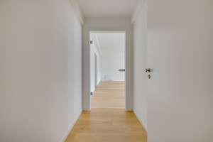Lichtdurchflutete 2-Zimmer-Wohnung – Erstbezug nach hochwertiger Kernsanierung in gefragter Lage – Die vollständige Adresse der Immobilie erhältst du vom Anbieter., 40477 Golzheim, Düsseldorf – Vorschaubild 5