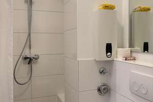 Kapitalanlage oder Eigennutz: 
Helle Wohnung mit zwei Balkonen - leerstehend – Die vollständige Adresse der Immobilie erhältst du vom Anbieter., 64293 Darmstadt-Nord, Darmstadt – Vorschaubild 3