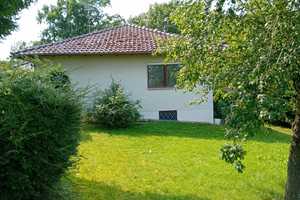 Bungalow in ruhiger Siedlungslage, Traumgrundstück und Fernblick – Deggendorf (Kreis) – Vorschaubild 3