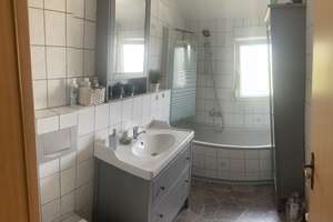 ruhige 3,5 ZKB am Stadtrand mit gr. Balkon 1 Stellplatz incl. – Kiebitzweg 13, 42111 Uellendahl-Katernberg, Wuppertal – Vorschaubild 9
