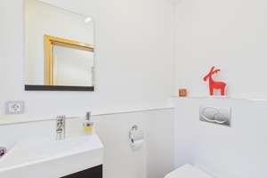 Luxus-Doppelhaushälfte mit Smart Home, Pool, Premium-Küche, Heimkino, Kamin & Wintergarten – Die vollständige Adresse der Immobilie erhältst du vom Anbieter., 86899 Landsberg am Lech – Vorschaubild 14