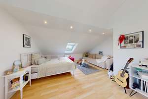 ** Familienfreundliches Reihenendhaus mit ausgebautem Dachgeschoss in Ingolstadt-Gerolfing ** – Die vollständige Adresse der Immobilie erhältst du vom Anbieter., 85049 West, Ingolstadt – Vorschaubild 16