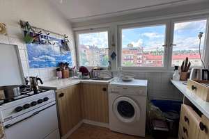 3 Zi.-DG-Wohnung mit Fernsicht in Top Lage von Stuttgart West Nähe Hölderlinplatz – Die vollständige Adresse der Immobilie erhältst du vom Anbieter., 70176 Rosenberg, Stuttgart – Vorschaubild 7
