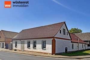 MIT WÄRMEPUMPE UND PHOTOVOLTAIK: VIERSEITEN-MEHRGENERATIONENHOF MIT VIEL PLATZ FÜR MENSCH UND TIER – Die vollständige Adresse der Immobilie erhältst du vom Anbieter., 17291 Randowtal – Vorschaubild 7