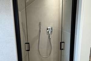 Exklusive 2-Zimmer-Dachgeschosswohnung – Erstbezug nach Kernsanierung – Köpenickweg 9, 30179 Sahlkamp, Hannover – Vorschaubild 19