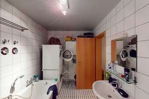 Großzügige Doppelhaushälfte mit 3 Wohneinheiten, Wintergarten & privater Sauna – Die vollständige Adresse der Immobilie erhältst du vom Anbieter., 76287 Rheinstetten – Vorschaubild 49