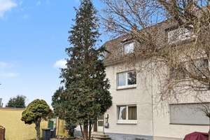 Vermietetes 4-Parteienhaus mit Potential in verkehrsgünstiger Lage von Köln-Dünnwald – Die vollständige Adresse der Immobilie erhältst du vom Anbieter., 51069 Dünnwald, Köln – Vorschaubild 3
