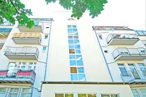 Zentrales Modernes Wohnen in der Neustadt + Balkon + Panoramablick +  Einbauküche + PKW Tiefgarage