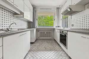 Ruhiges Wohnen im grünen Berlin-Zehlendorf: Bezugsfreie 2-Zimmer-Wohnung mit Tiefgaragenstellplatz – Die vollständige Adresse der Immobilie erhältst du vom Anbieter., 14167 Zehlendorf, Berlin – Vorschaubild 6
