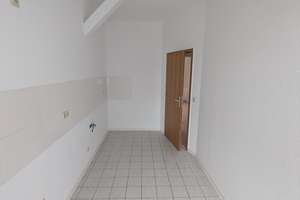 Lichtdurchflutete Wohnung mit Tageslichtbad und guter Infrastruktur – 39112 Sudenburg, Magdeburg – Vorschaubild 3