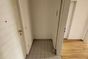 Helle 2-Zimmer Loft-Wohnung im 2. OG mit Balkon in Ingolstadt-Nordwest