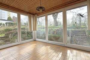 Ideal für 2 Parteien mit Freude am großen Garten – Die vollständige Adresse der Immobilie erhältst du vom Anbieter., 72766 Sondelfingen, Reutlingen – Vorschaubild 3