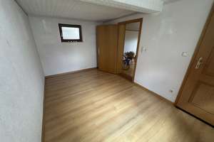 2-Familien/Generationenhaus mit 2 Garagenplätzen in ruhiger Lage – Die vollständige Adresse der Immobilie erhältst du vom Anbieter., 65207 Breckenheim, Wiesbaden – Vorschaubild 17
