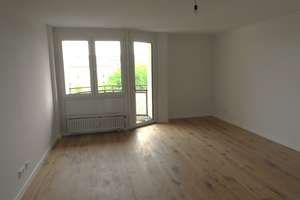 Sehr schöne helle 3-Zi.-Wohnung 75qm EBK Balkon U1 Wettersteinplatz Erstbezug nach Renovierung TOP – Die vollständige Adresse der Immobilie erhältst du vom Anbieter., 81547 Giesing, München – Vorschaubild 2