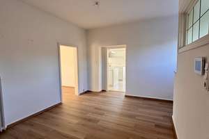 Außergewöhnliche 5-Zimmer-Maisonettewohnung mit Dachterrasse und Fernblick im Dortmunder Süden – Am Großen Stück 4, 44287 Berghofen, Dortmund – Vorschaubild 3