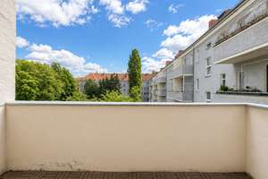 ⭐️ Ruhige Wohnung nahe Bosepark - Helle 3-Zi Whg mit Top-Grundriss, sonnigen Balkon,EBK & Potenzial – Die vollständige Adresse der Immobilie erhältst du vom Anbieter., 12103 Tempelhof, Berlin – Vorschaubild 4